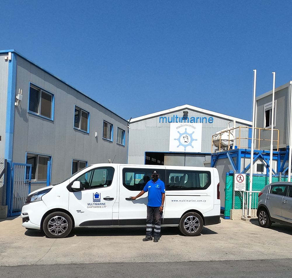 Multimarine-agency-vertical yaght services new